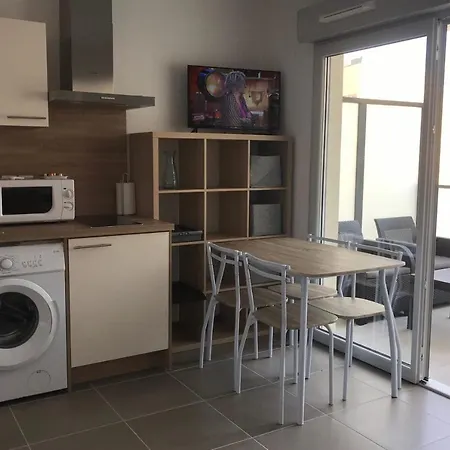 Apartment Brand New Studio With Balcony In Nice ! *